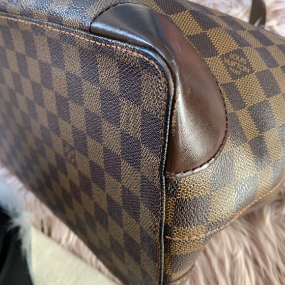 Authentic Louis Vuitton Hampstead MM medium Damier Ebene bag - Picture 7 of 16